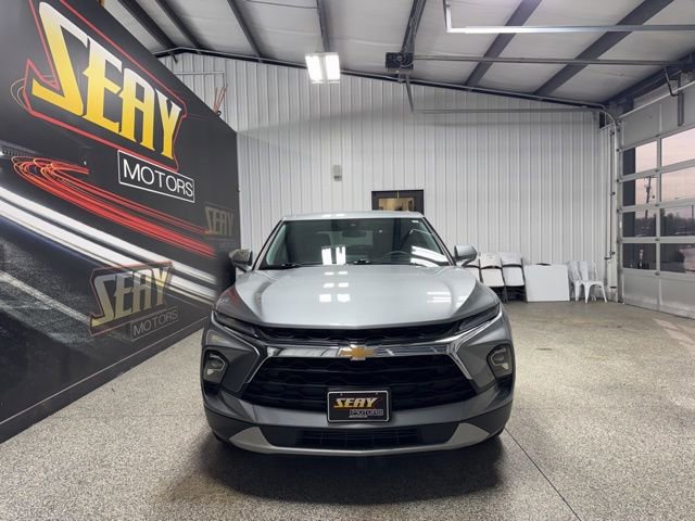 Used 2023 Chevrolet Blazer LT AWD/4WD image 32