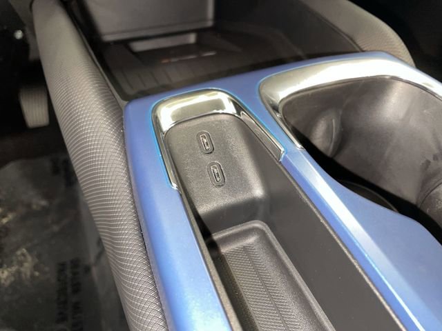 New 2026 Chevrolet Equinox EV LT image 32