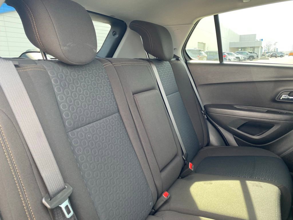 Used 2020 Chevrolet Trax LS w/ Tint and Cruise Package image 22