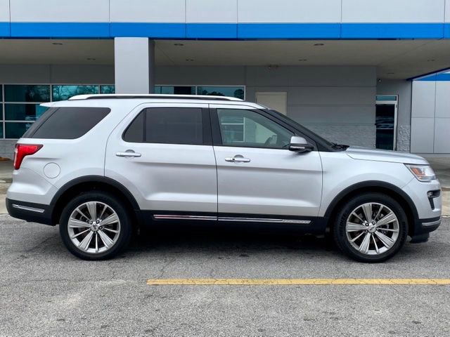 Used 2018 Ford Explorer Limited image 3