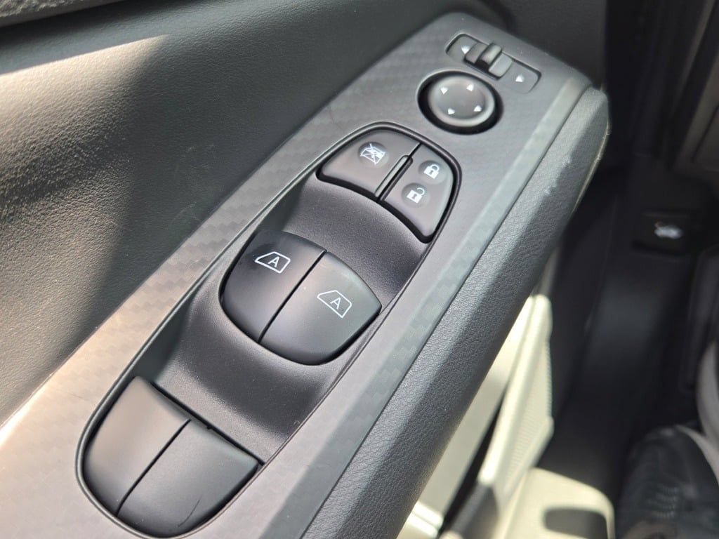 New 2026 Nissan Altima 2.5 SV AWD/4WD image 23
