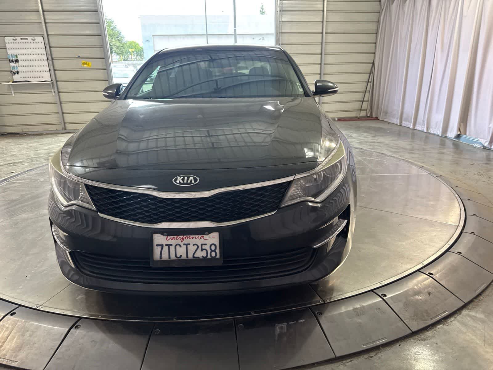 Used 2016 Kia Optima LX w/ Option Group 014 FWD video 2