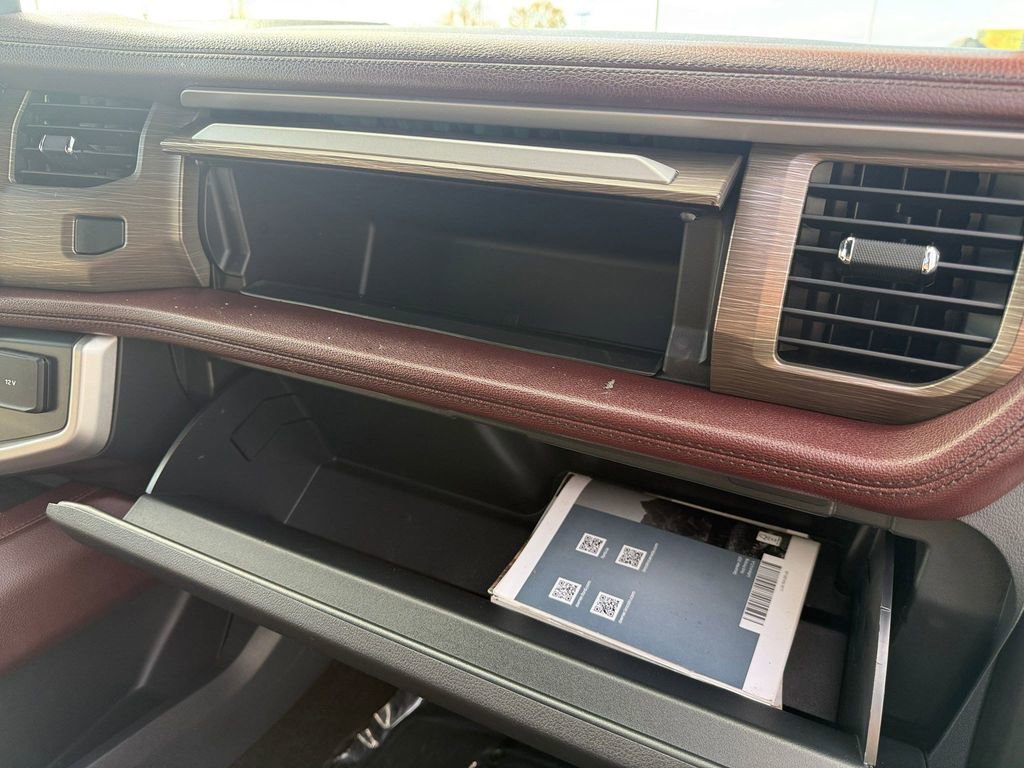 Used 2022 Ford Expedition Limited image 36