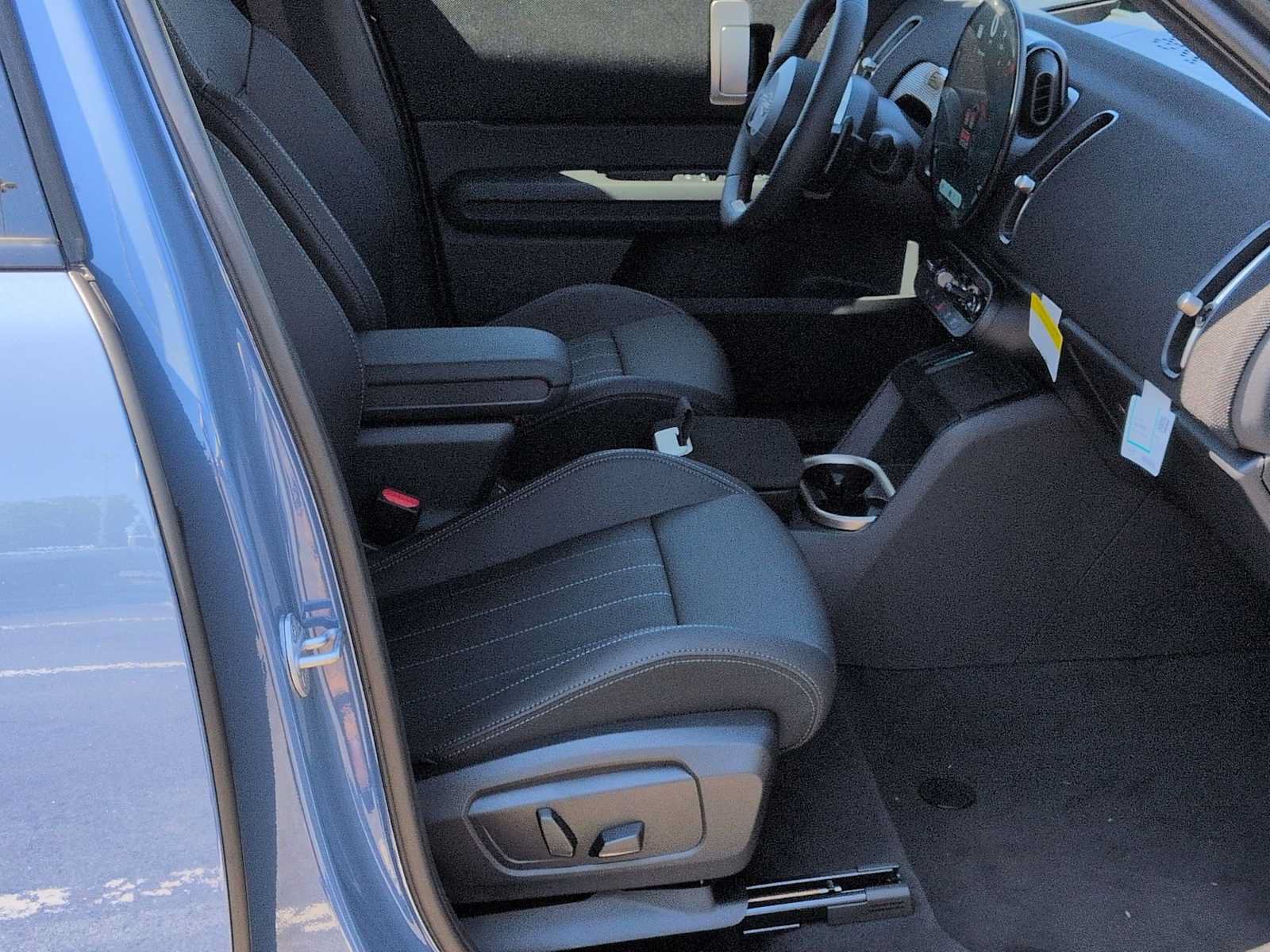 New 2027 MINI Cooper Countryman S w/ Comfort Package Max AWD/4WD image 24
