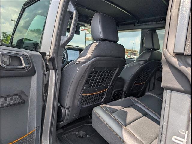 Used 2024 Ford Bronco Badlands image 15