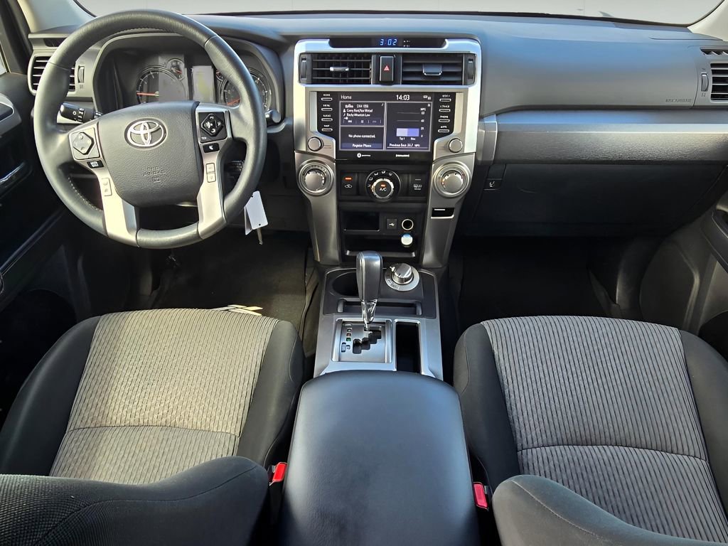 Used 2020 Toyota 4Runner SR5 AWD/4WD image 14