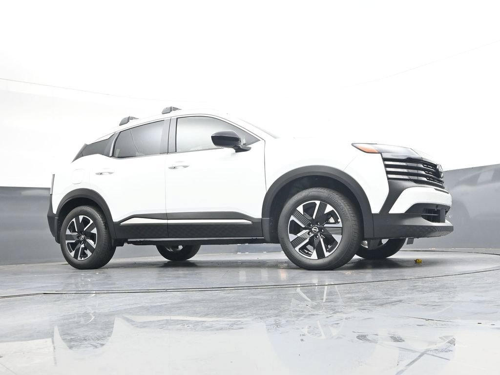 Certified 2026 Nissan Kicks SV w/ Cold Weather Package AWD/4WD image 35