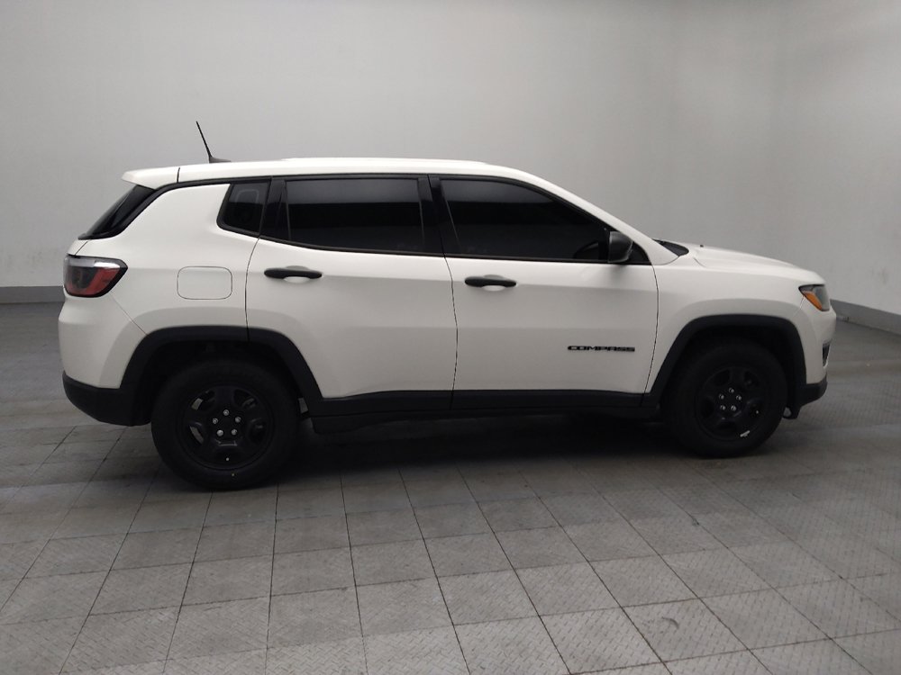 Used 2021 Jeep Compass Sport image 10