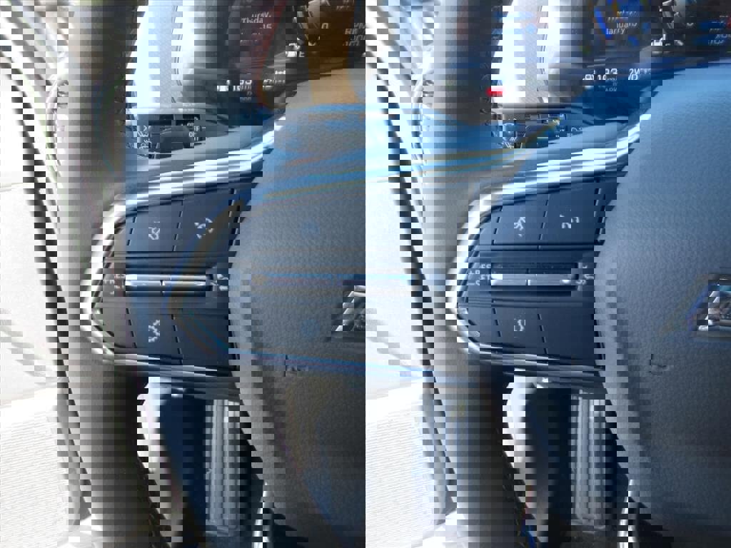 New 2026 Chevrolet Equinox ACTIV w/ Convenience Package III image 20