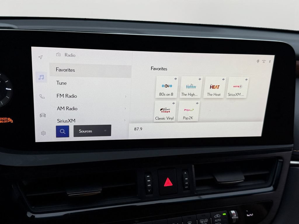 Used 2023 Lexus ES 350 w/ Premium Package FWD image 19