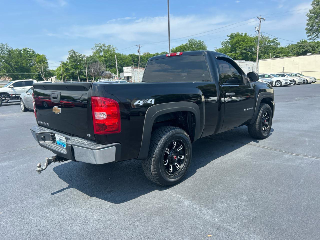 Used 2011 Chevrolet Silverado 1500 W/T w/ LS Package AWD/4WD image 5