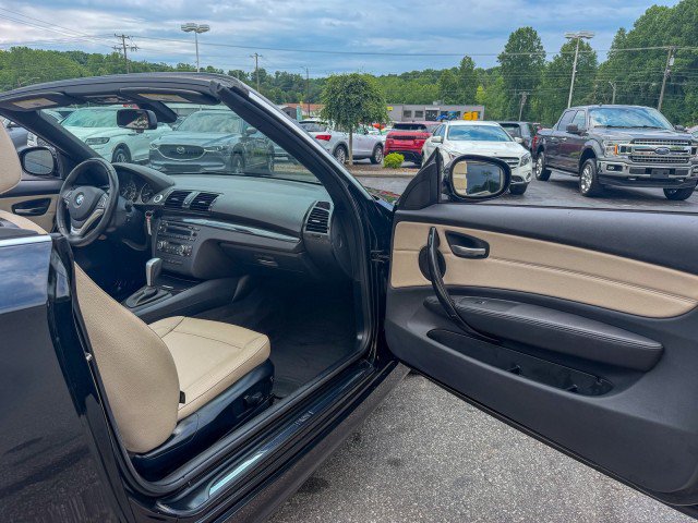 Used 2013 BMW 128i Convertible RWD image 21