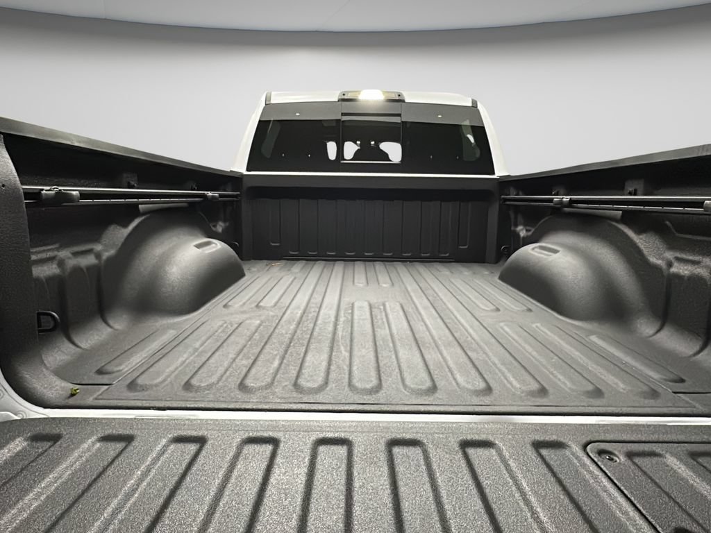 Used 2025 RAM 1500 Limited AWD/4WD image 19