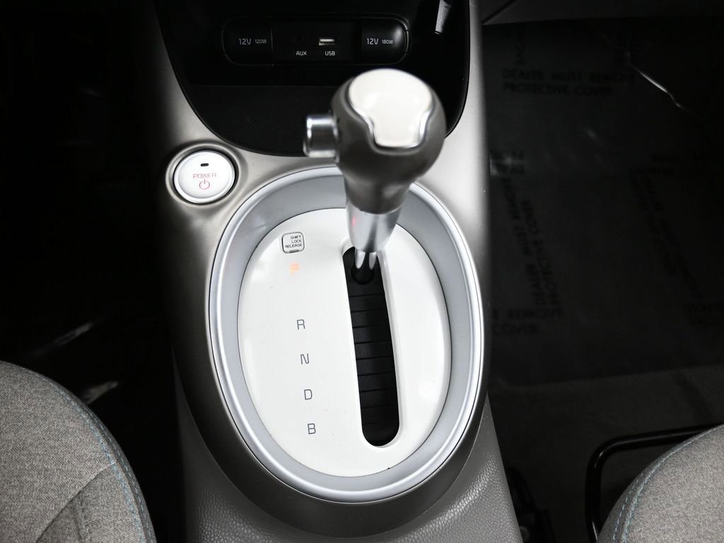 Used 2016 Kia Soul EV FWD image 15