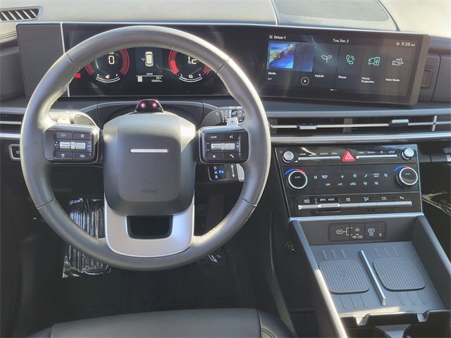 Used 2025 Hyundai Santa Fe SEL image 4