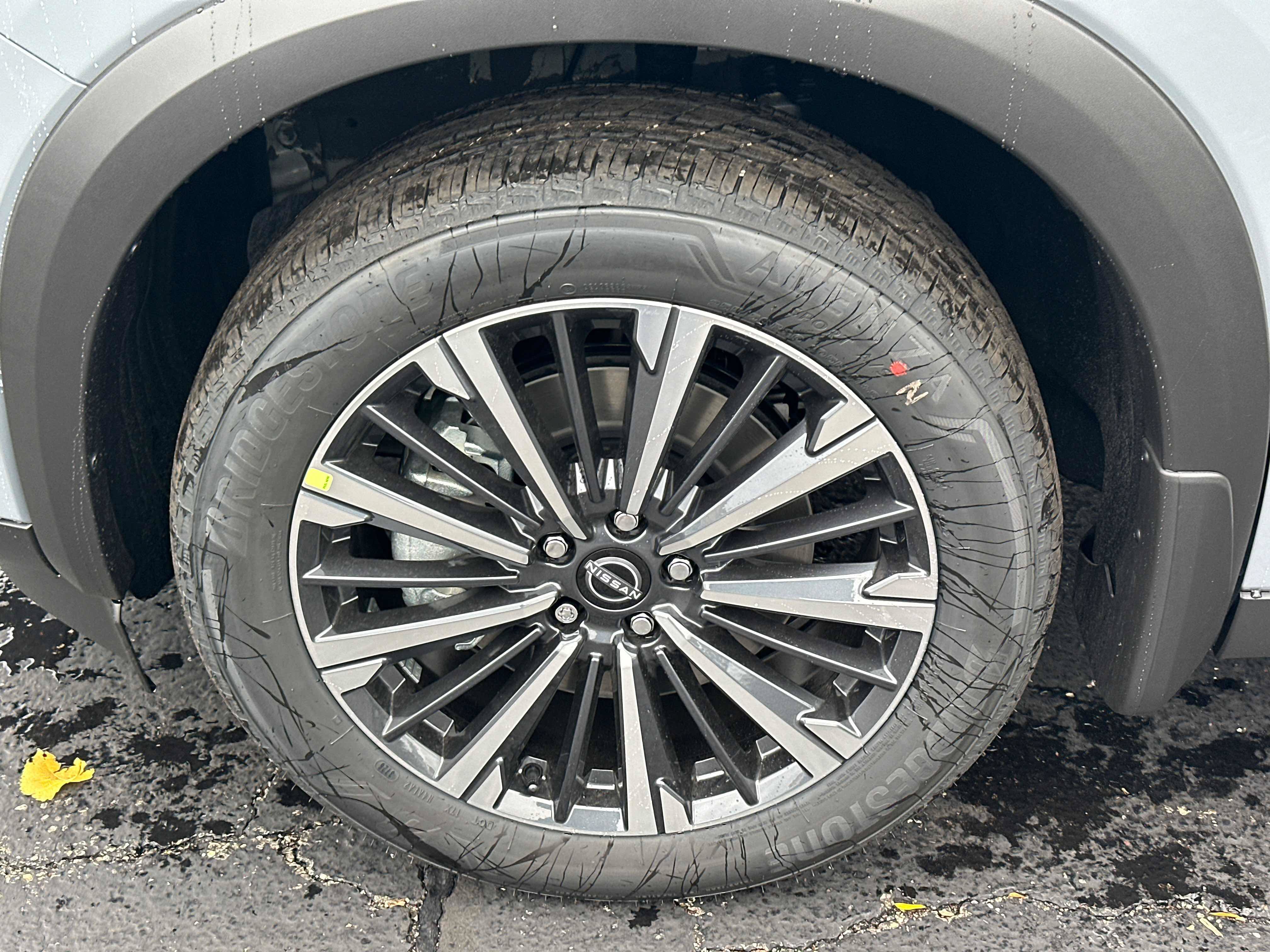 New 2026 Nissan Pathfinder Platinum AWD/4WD image 9