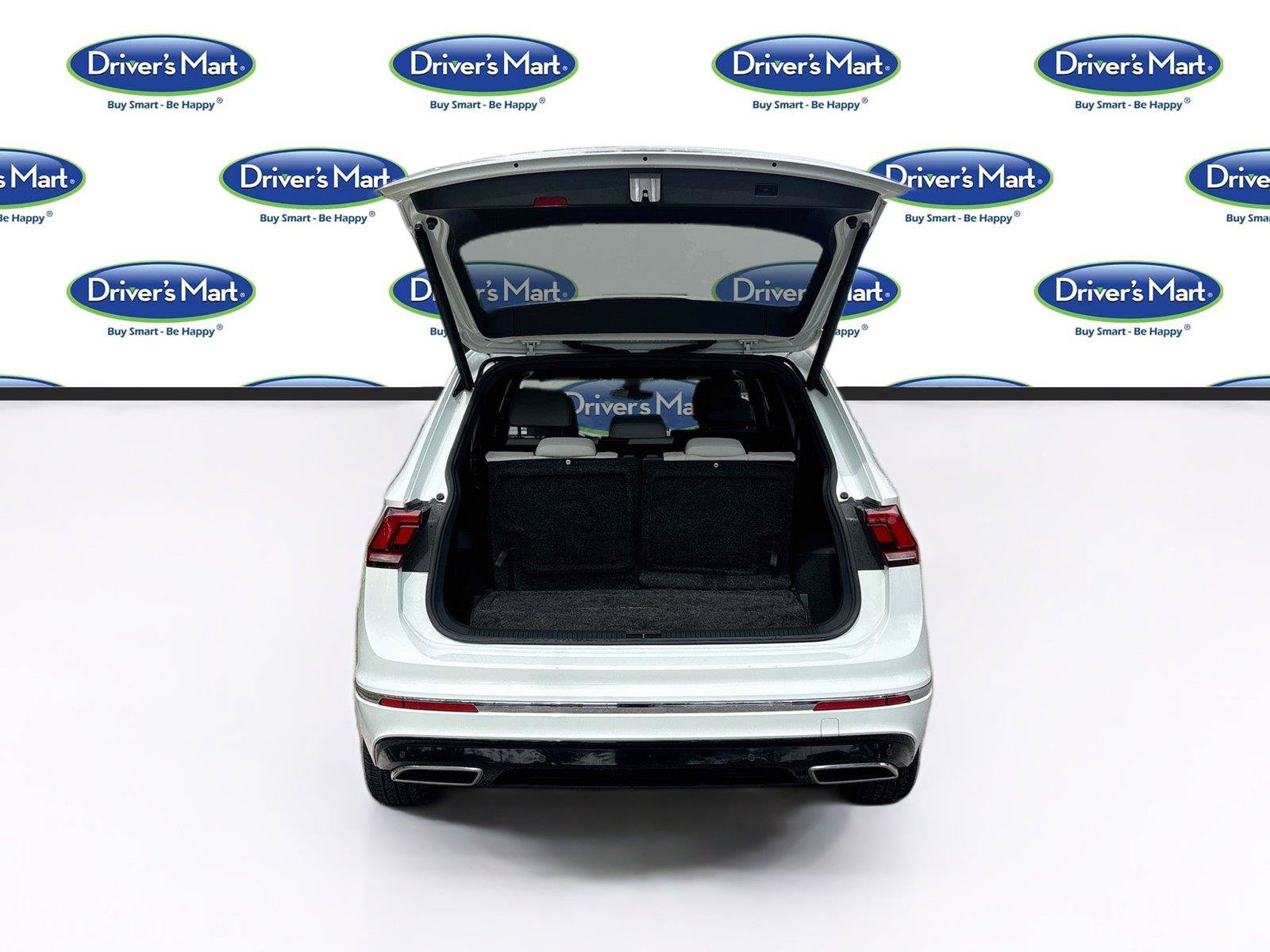 Used 2020 Volkswagen Tiguan SEL Premium R-Line w/ 3rd Row Seat Package AWD/4WD image 30