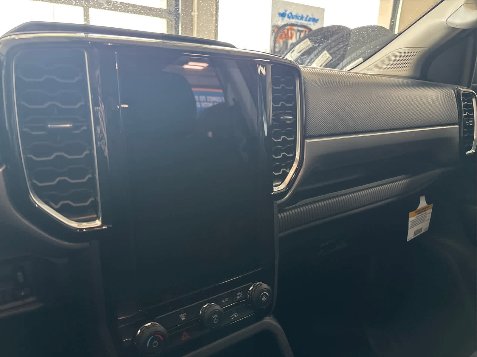 New 2025 Ford Ranger XLT w/ FX4 Off-Road Package image 10