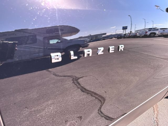 Used 2023 Chevrolet Blazer LT w/ Driver Confidence Package AWD/4WD image 29