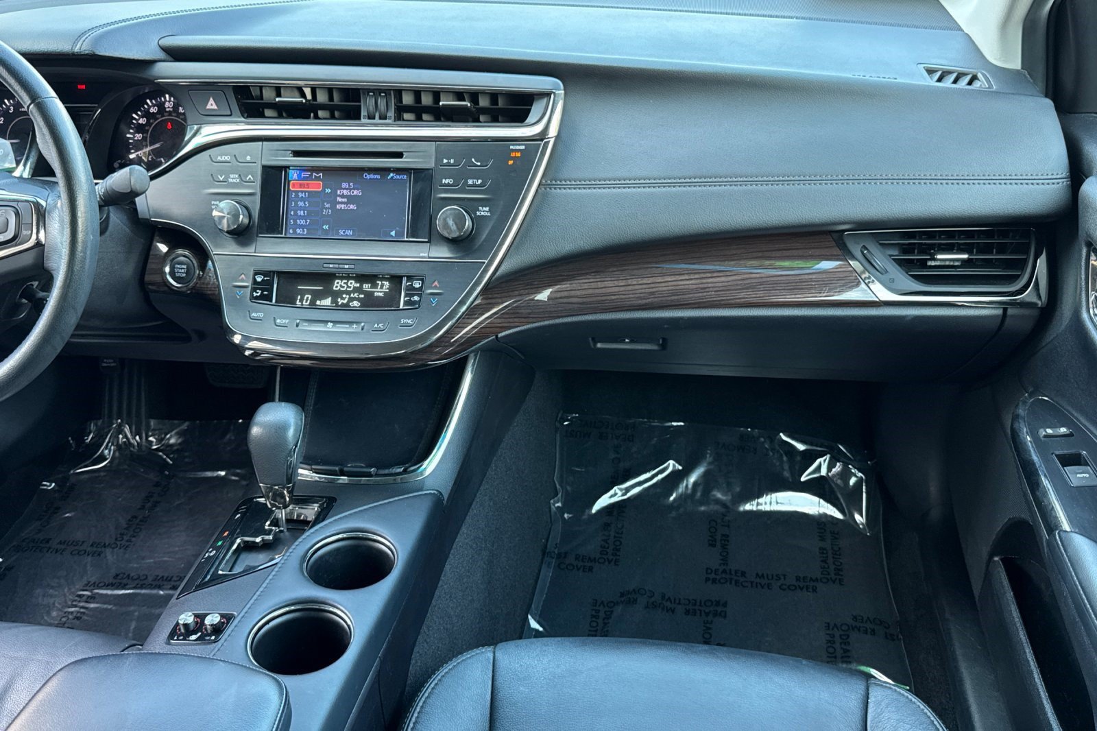 Used 2014 Toyota Avalon XLE Premium FWD image 30