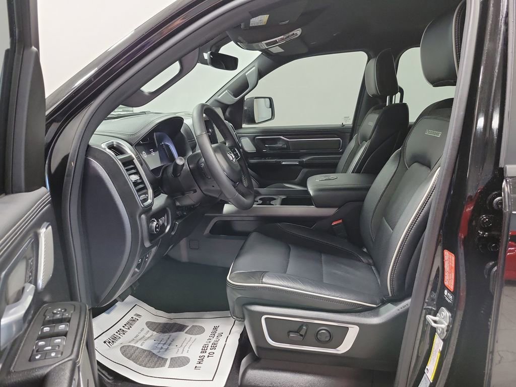 Used 2025 RAM 1500 Laramie w/ Night Edition image 60