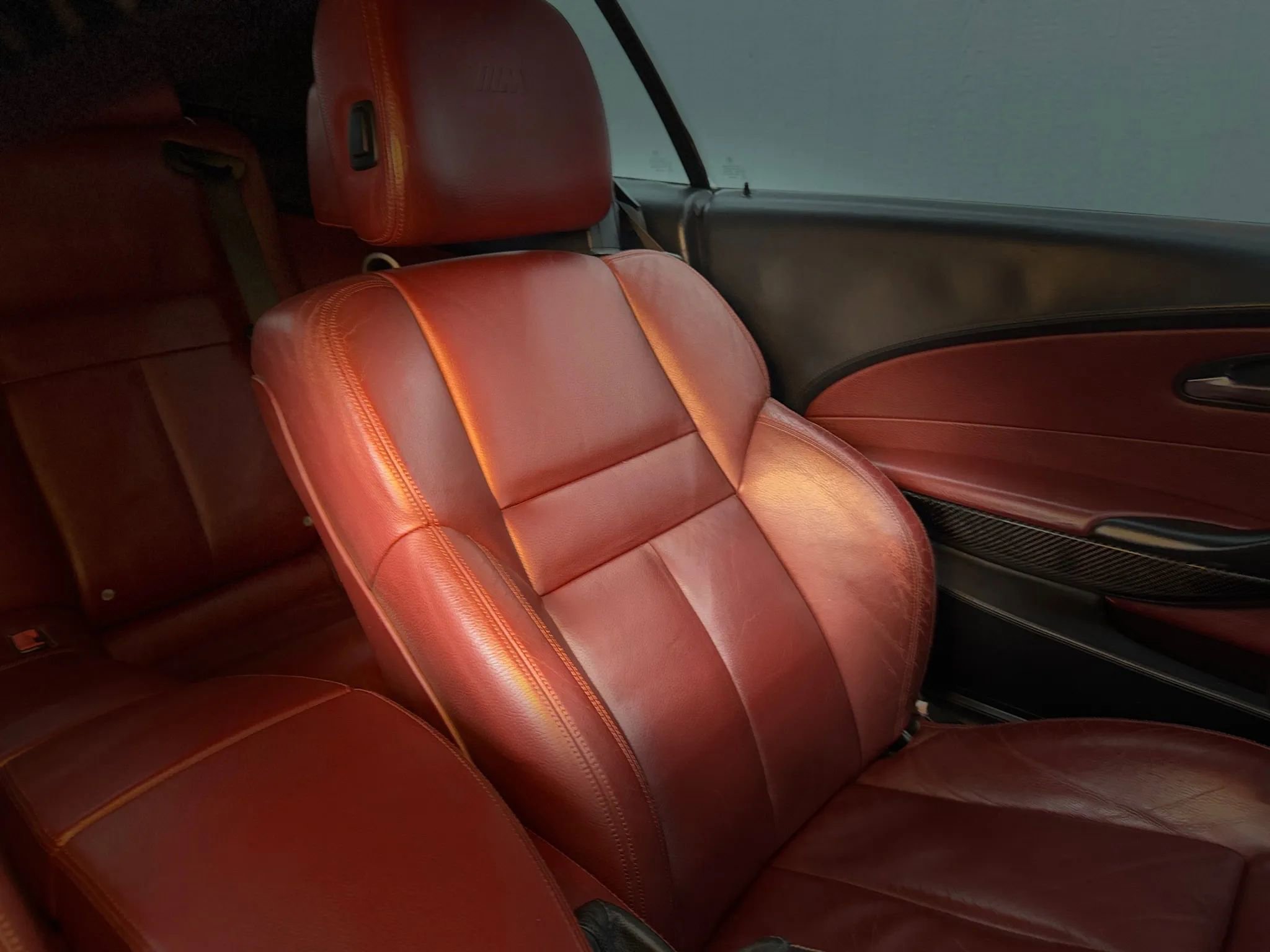 Used 2010 BMW M6 Convertible image 13