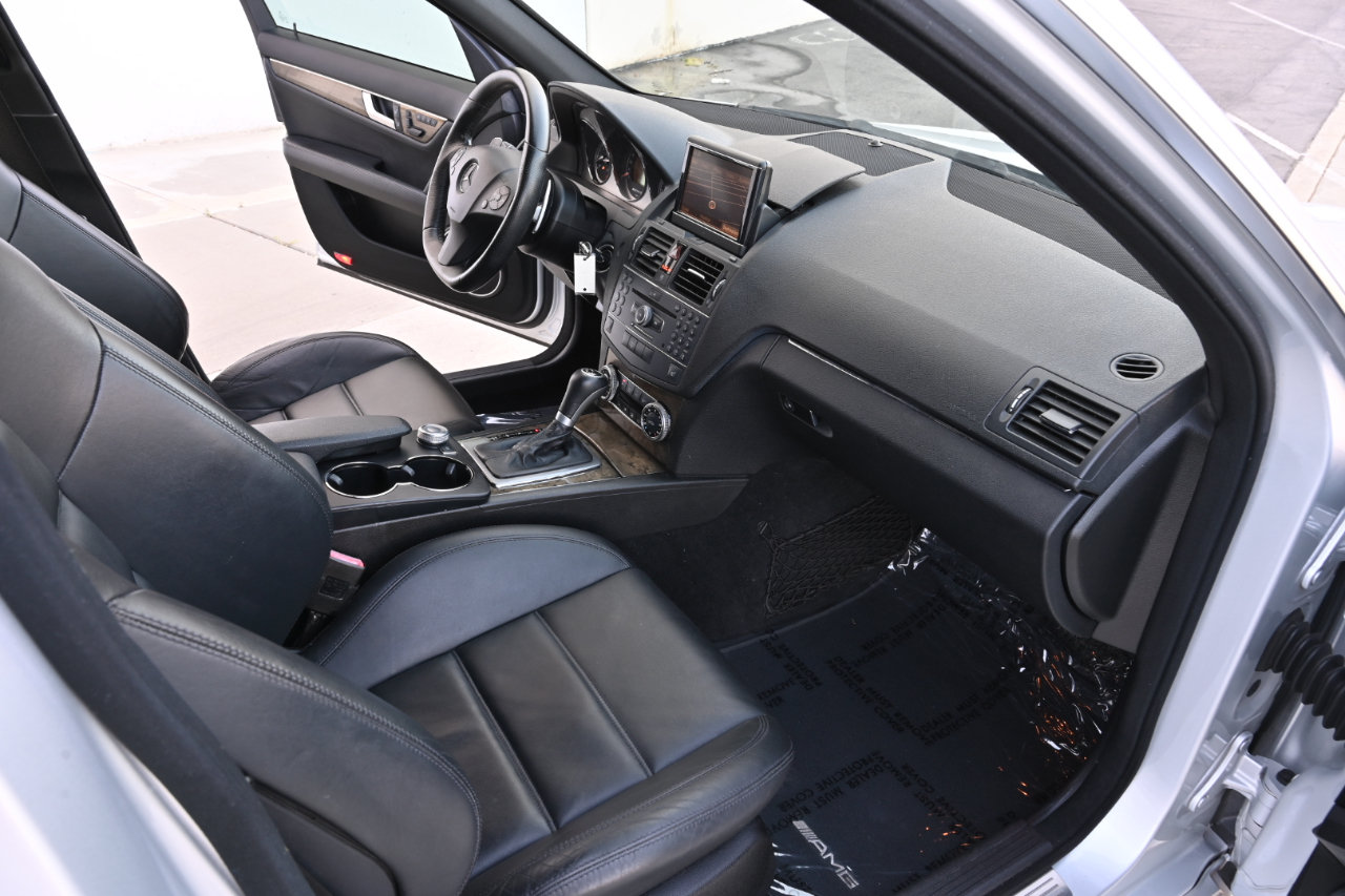 Used 2008 Mercedes-Benz C 63 AMG Sedan image 14