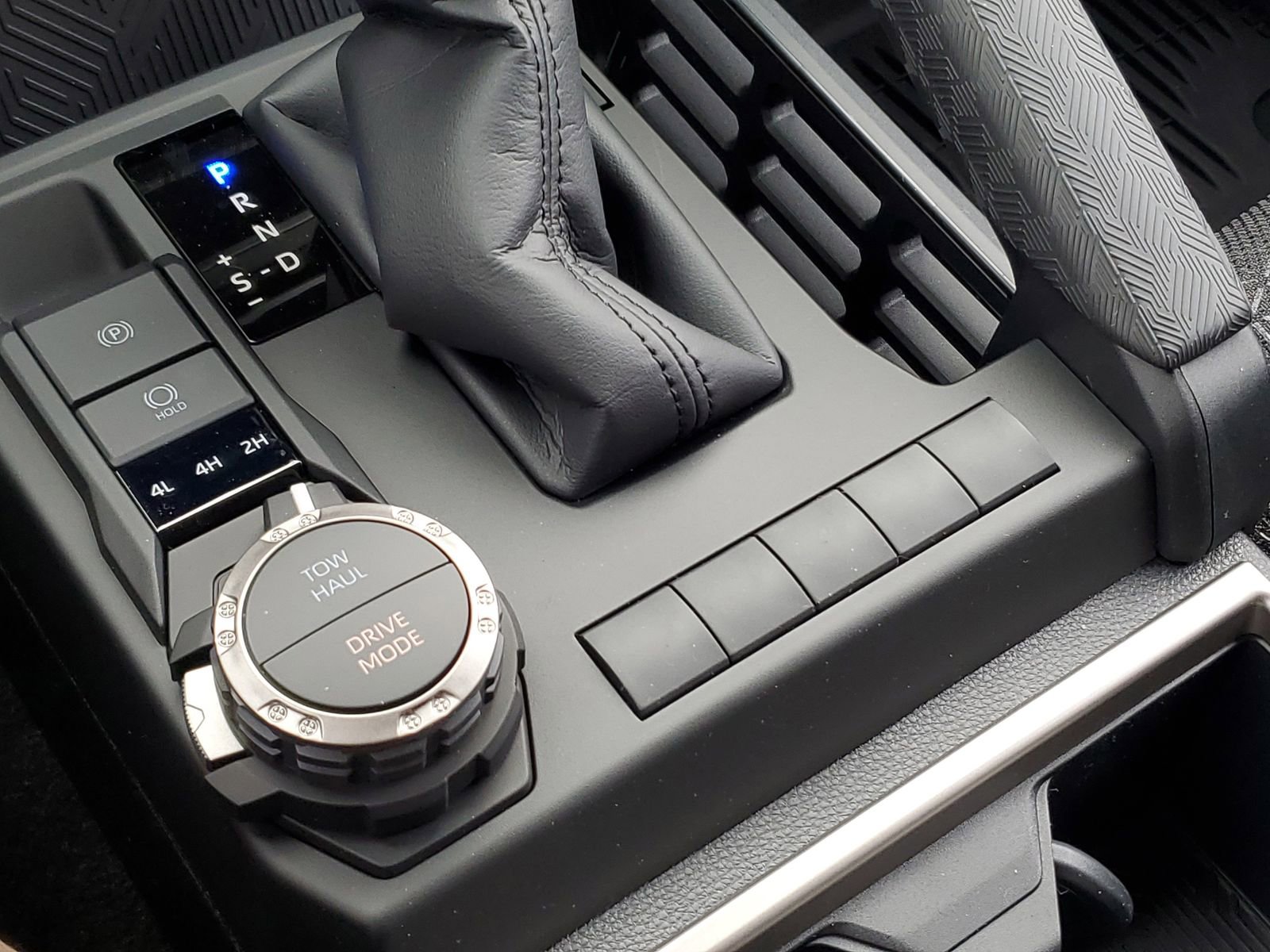 New 2026 Toyota 4Runner SR5 image 29