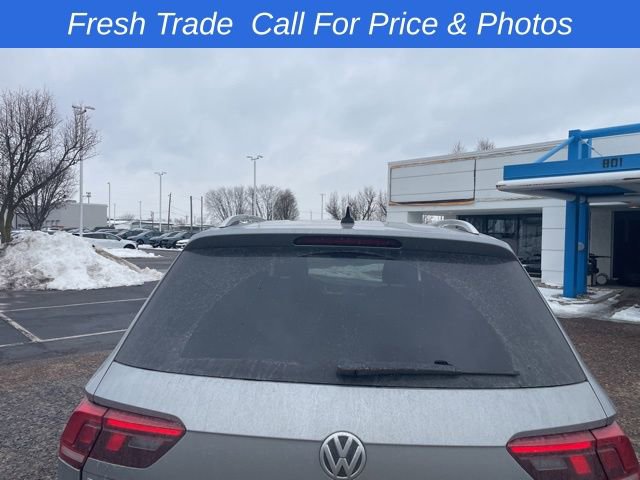 Used 2020 Volkswagen Tiguan SEL image 7