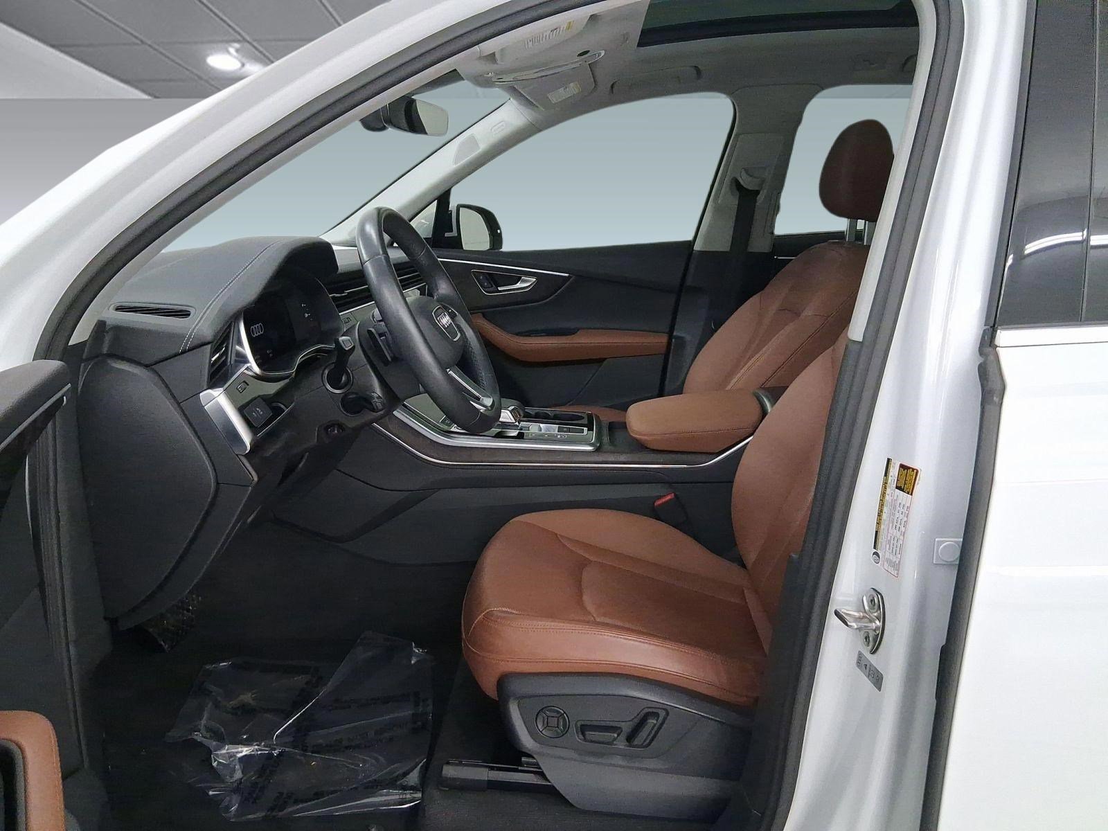 Certified 2024 Audi Q7 Premium Plus image 5