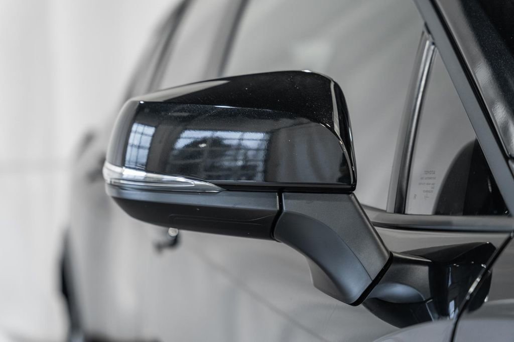 New 2026 Toyota Corolla Cross LE image 11