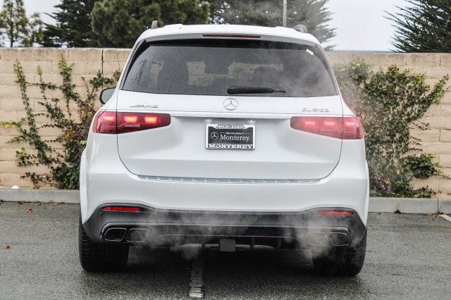 New 2025 Mercedes-Benz GLS 63 AMG 4MATIC image 7