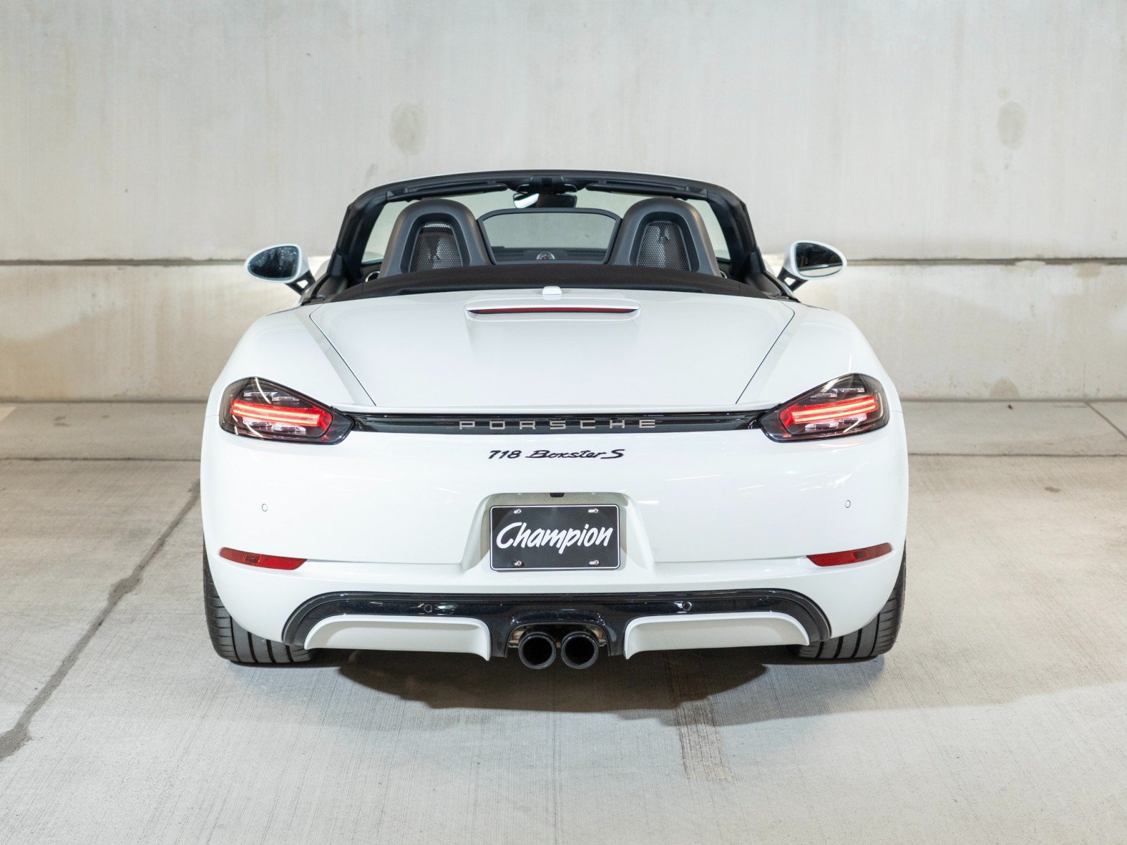Certified 2025 Porsche 718 Boxster S RWD image 10