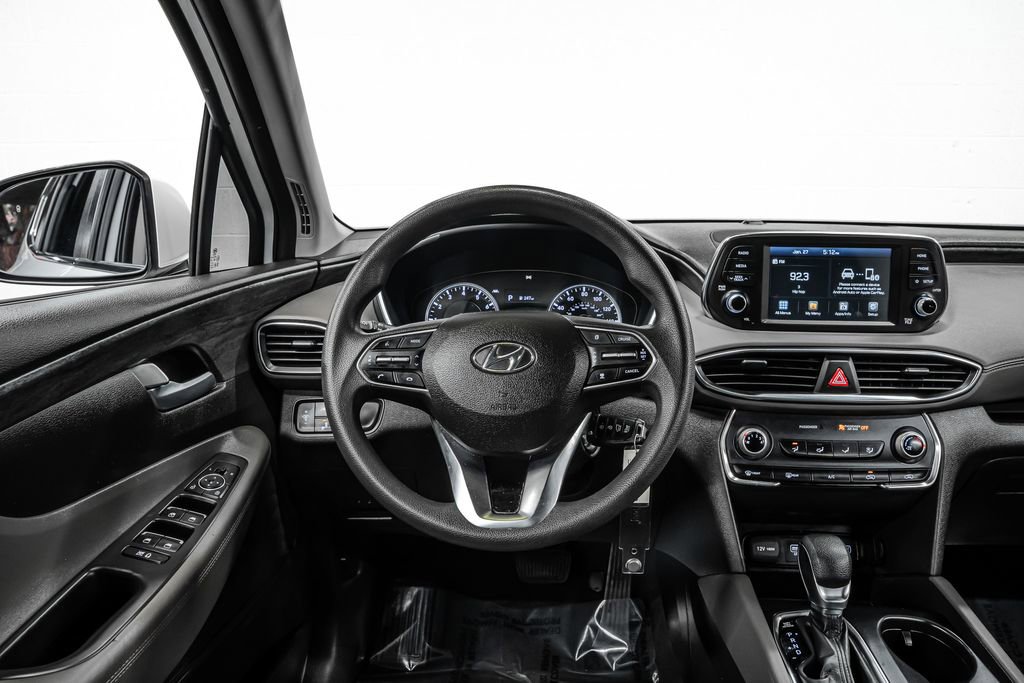 Used 2019 Hyundai Santa Fe SE image 14