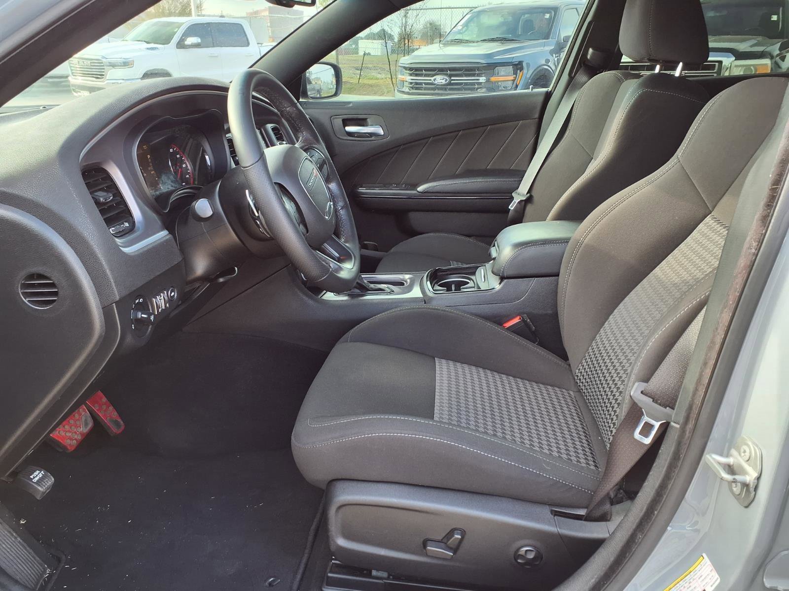 Used 2021 Dodge Charger GT w/ Driver Convenience Group image 15