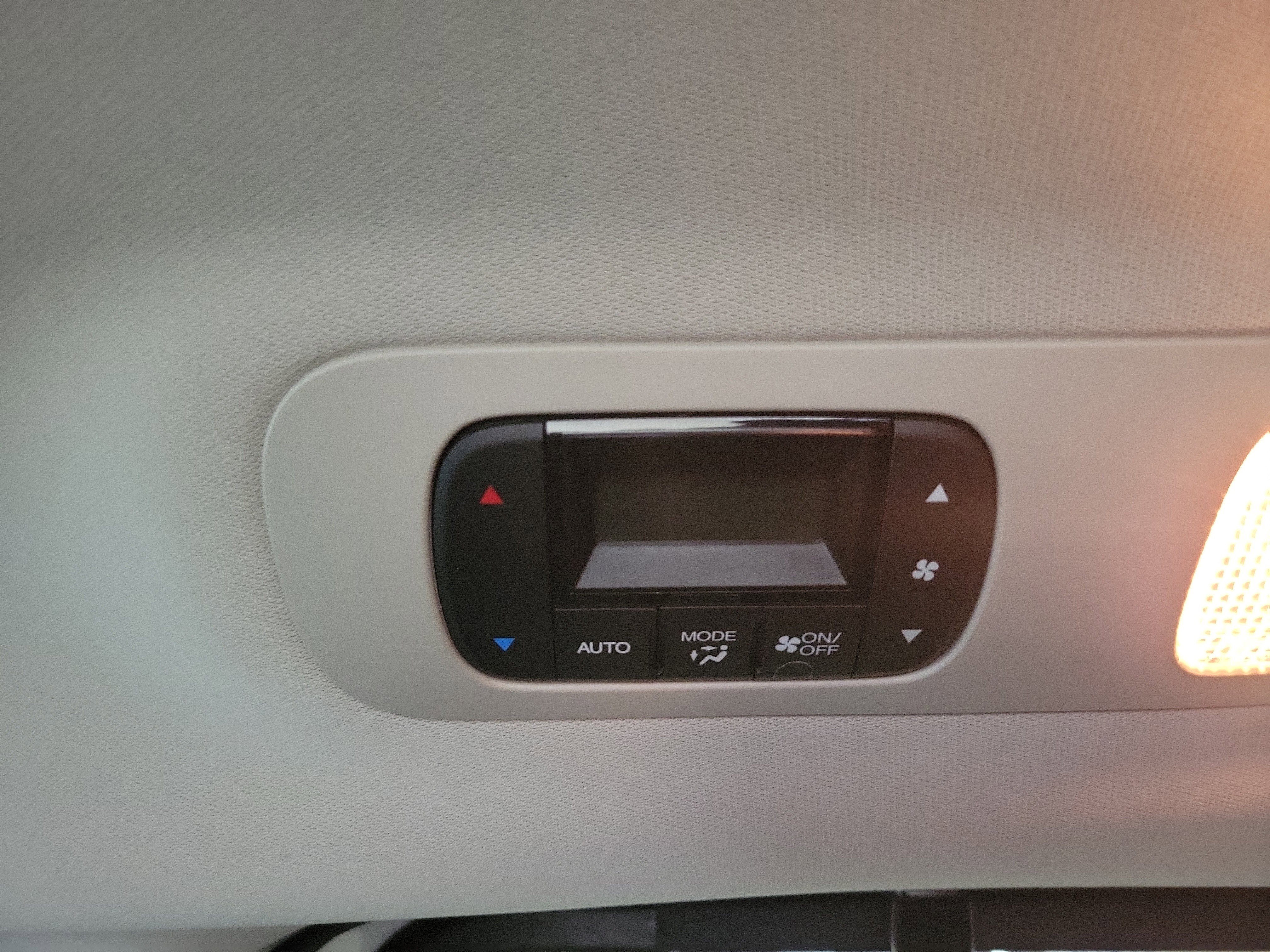 Certified 2025 Honda Odyssey Touring image 15