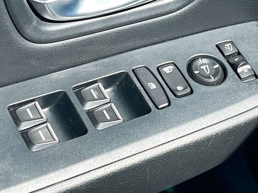 Used 2023 Honda Pilot Elite image 18