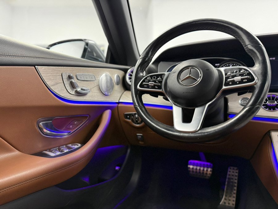 Used 2019 Mercedes-Benz E 450 4MATIC Cabriolet image 67