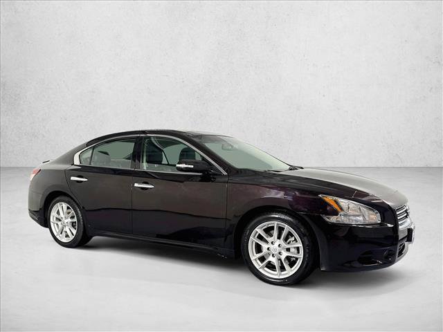Used 2011 Nissan Maxima 3.5 SV w/ Premium Pkg FWD image 3