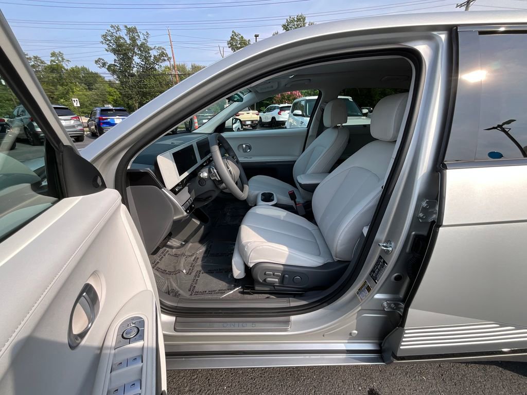 Used 2024 Hyundai Ioniq 5 Limited image 20