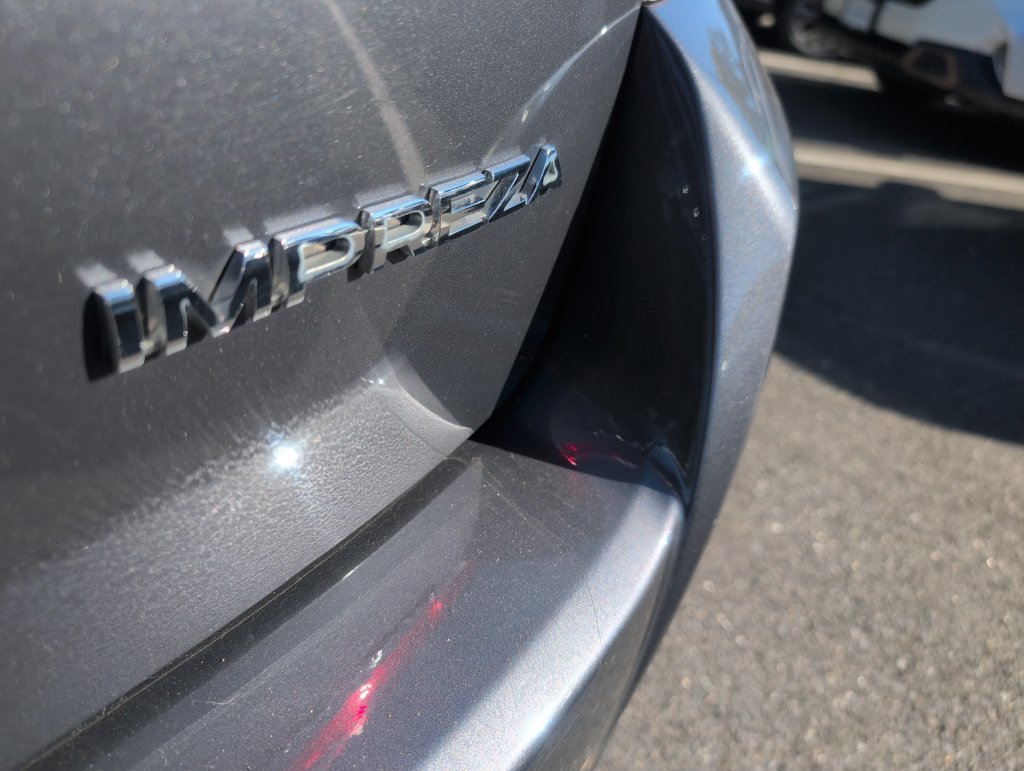 Used 2018 Subaru Impreza 2.0i Premium w/ Eyesight & BSD & Rcta AWD/4WD image 40