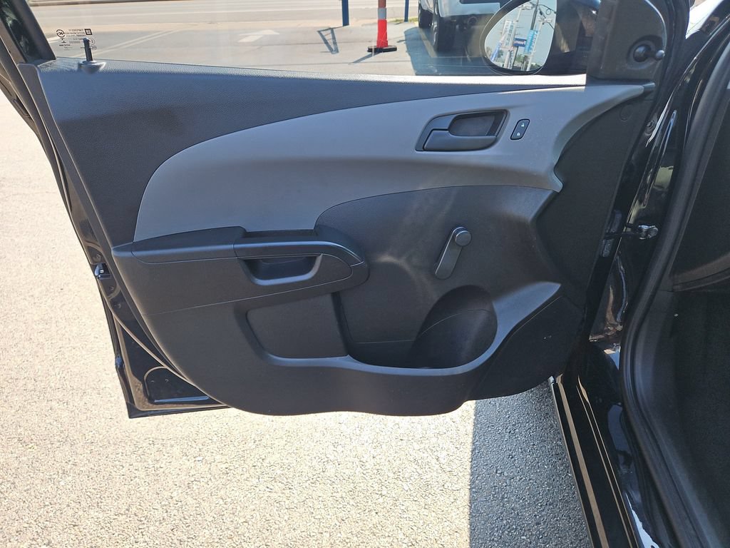 Used 2017 Chevrolet Sonic LS FWD image 19