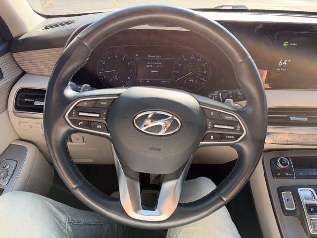 Used 2022 Hyundai Palisade SEL w/ 8P Bench Seat Package AWD/4WD image 11