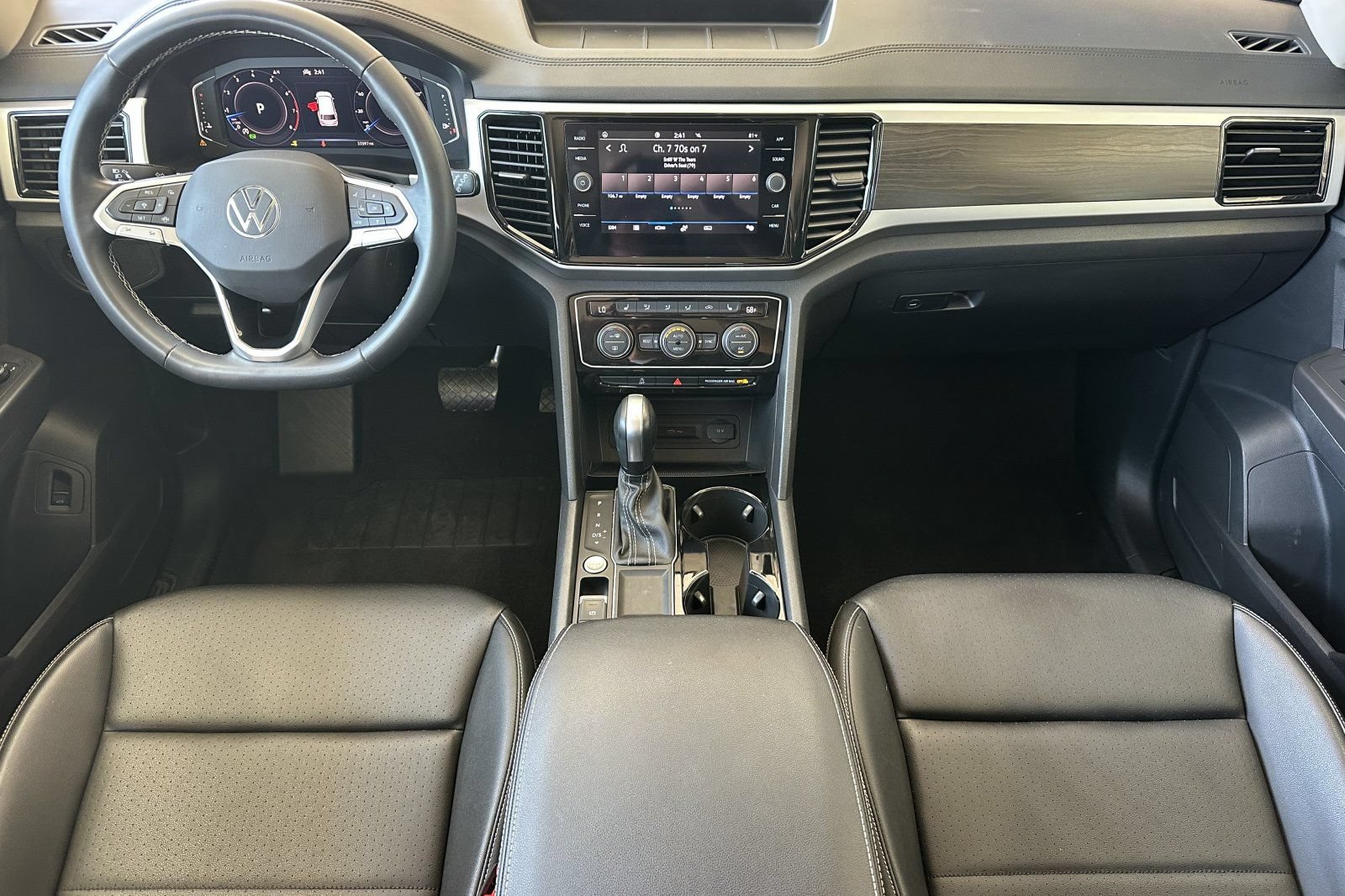 Used 2023 Volkswagen Atlas SE FWD image 12