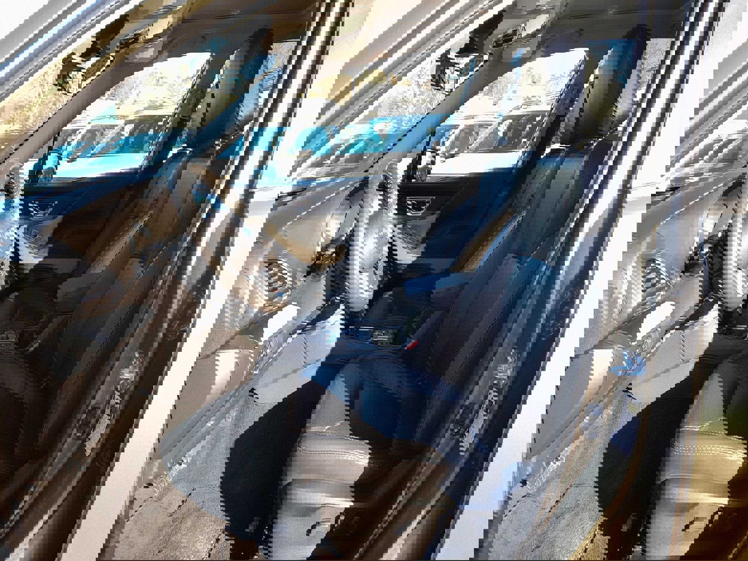 Used 2024 Subaru Forester Limited image 13