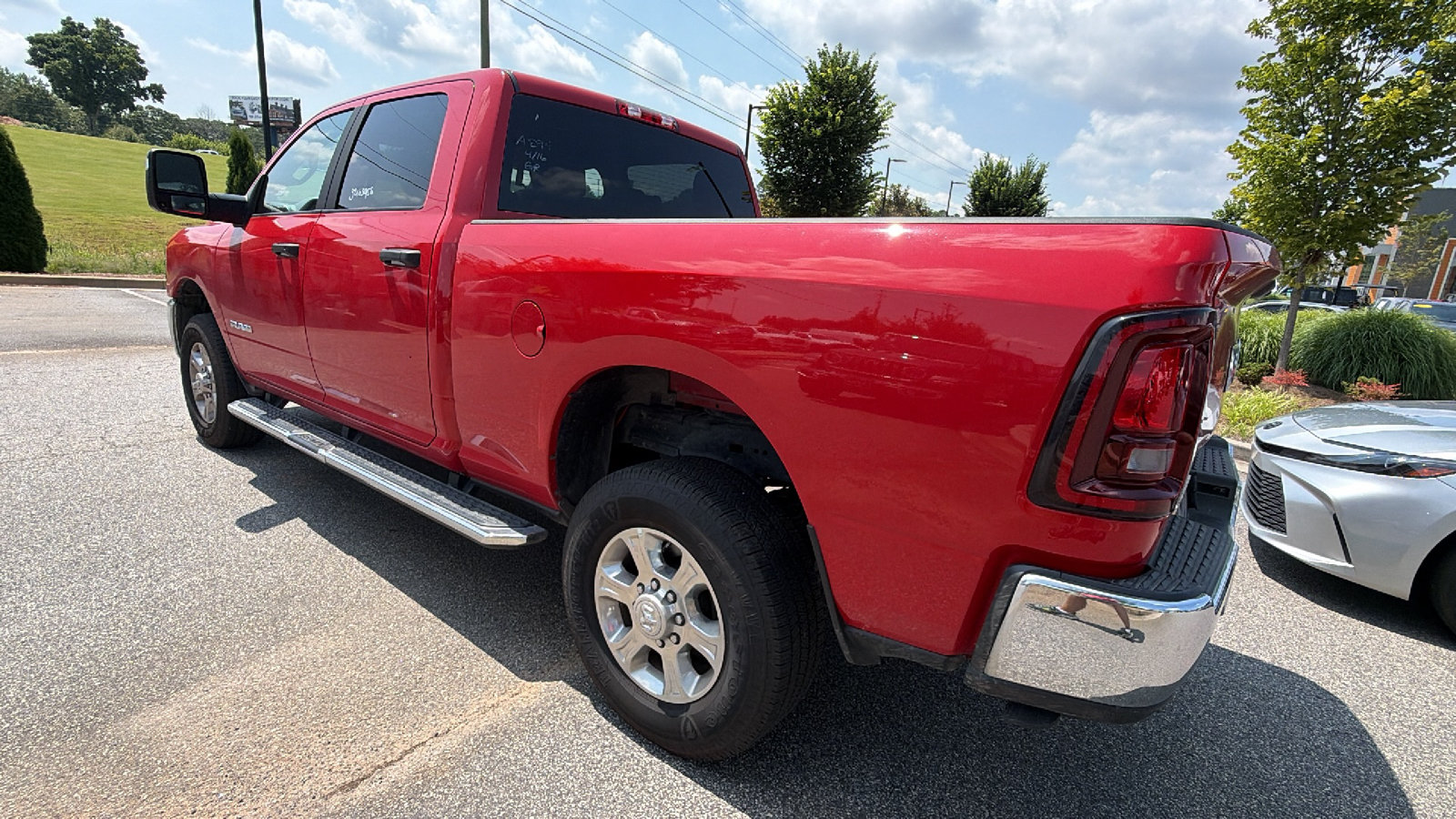 Used 2026 RAM 2500 Big Horn AWD/4WD image 10