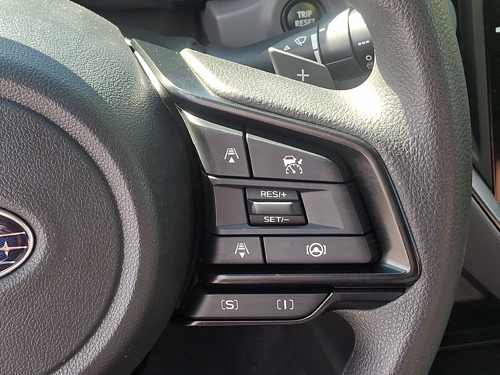 Certified 2026 Subaru Crosstrek 2.5i Premium AWD/4WD image 22