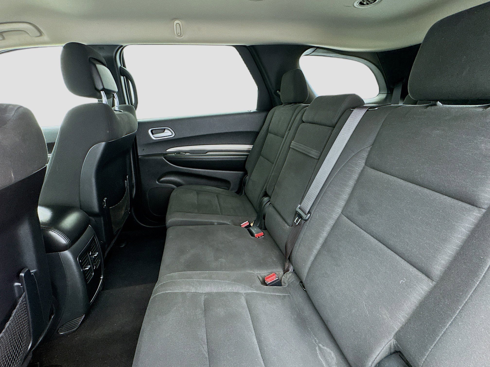 Used 2020 Dodge Durango SXT w/ 3rd Row Seating Group RWD image 15