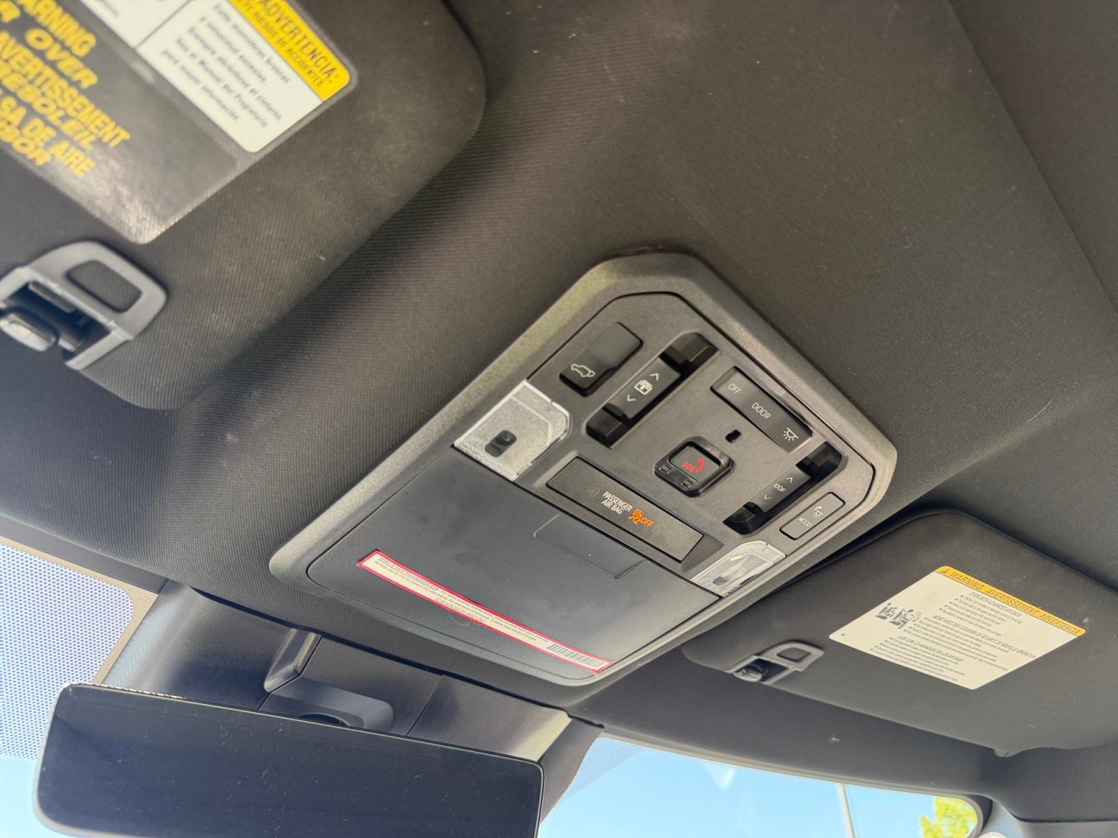Used 2024 Toyota Sequoia Capstone AWD/4WD image 29