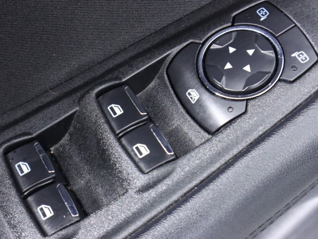 Used 2019 Ford Edge SE w/ SE Fleet Driver's Package FWD image 27